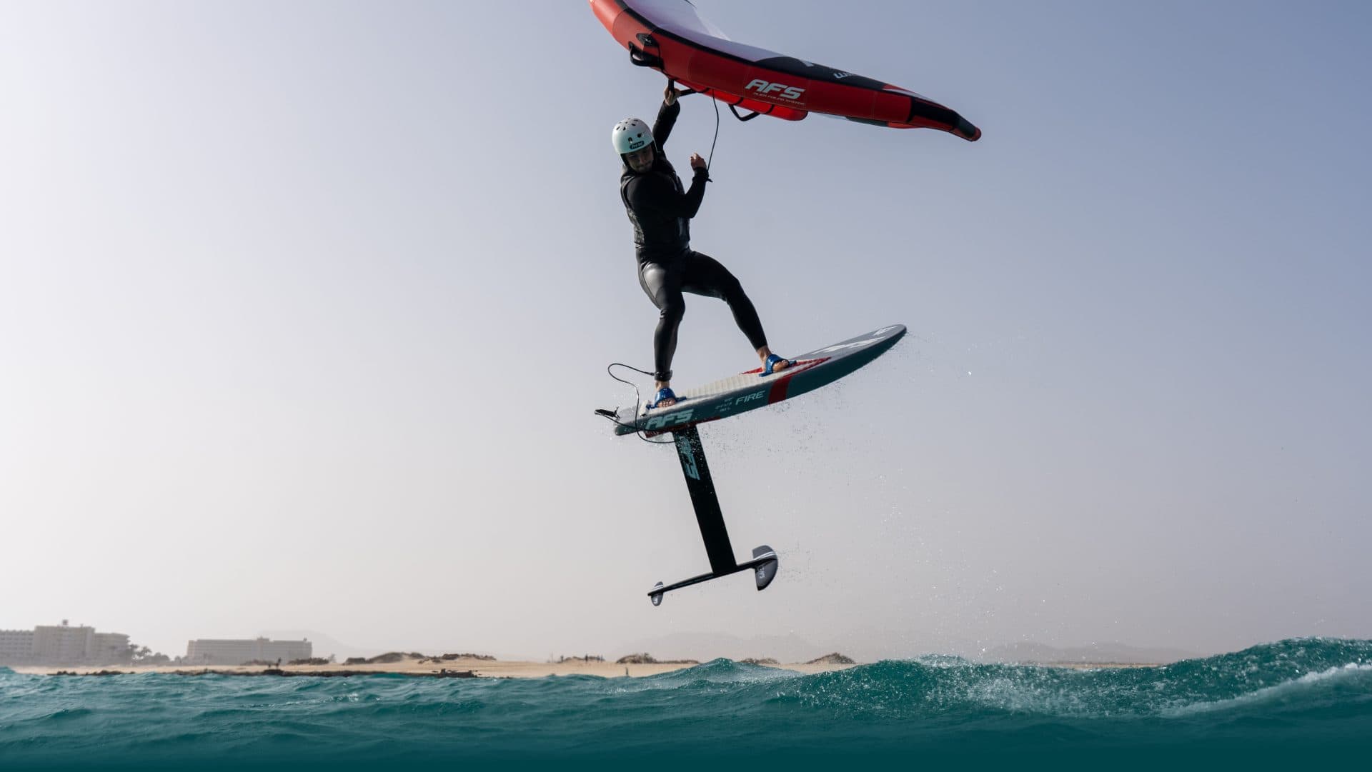 The best wingfoil spots and schools in La Baule