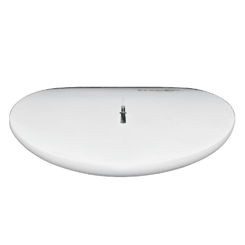 Objeto oval blanco sobre fondo negro
