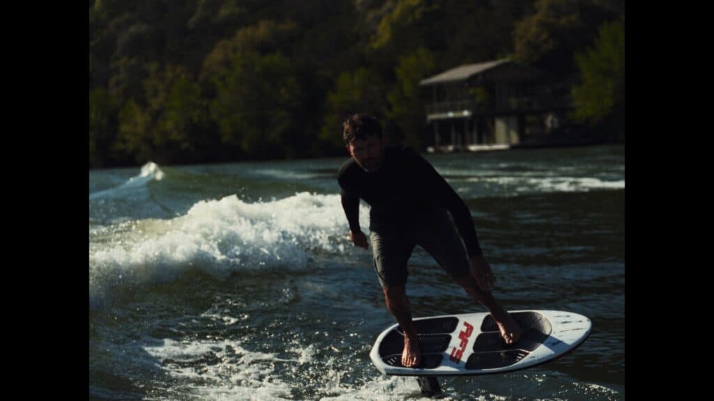 Wakefoil