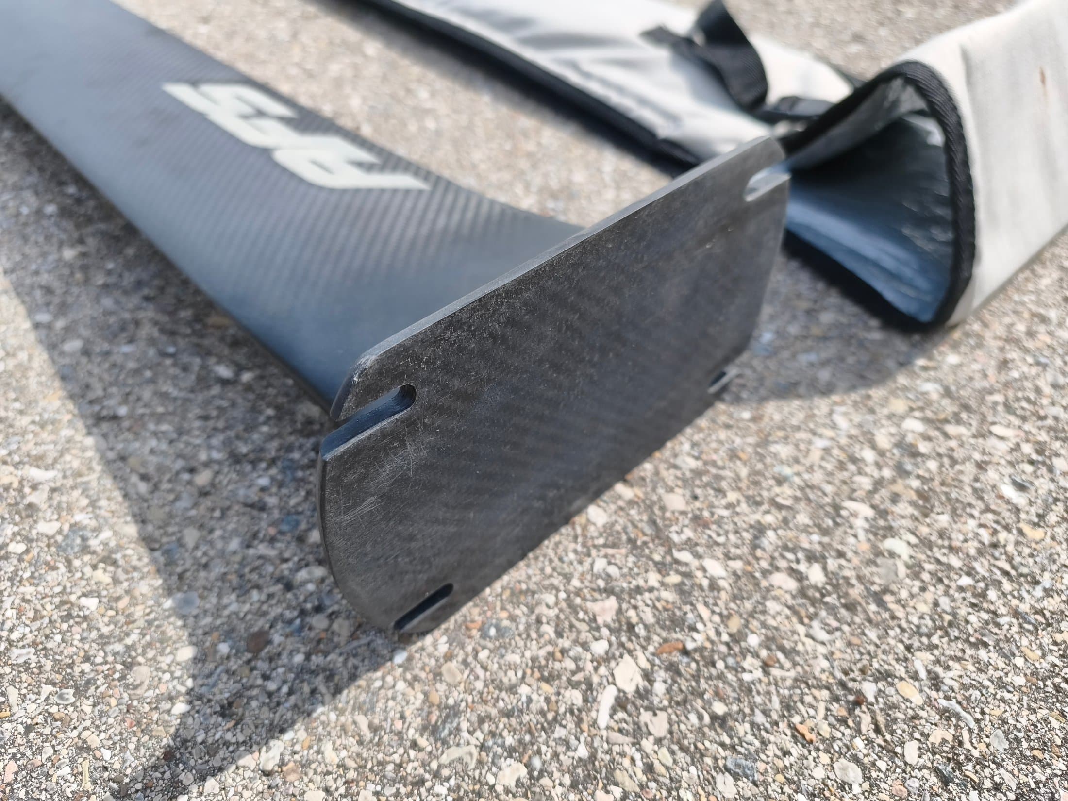 95 UHM Race Mast