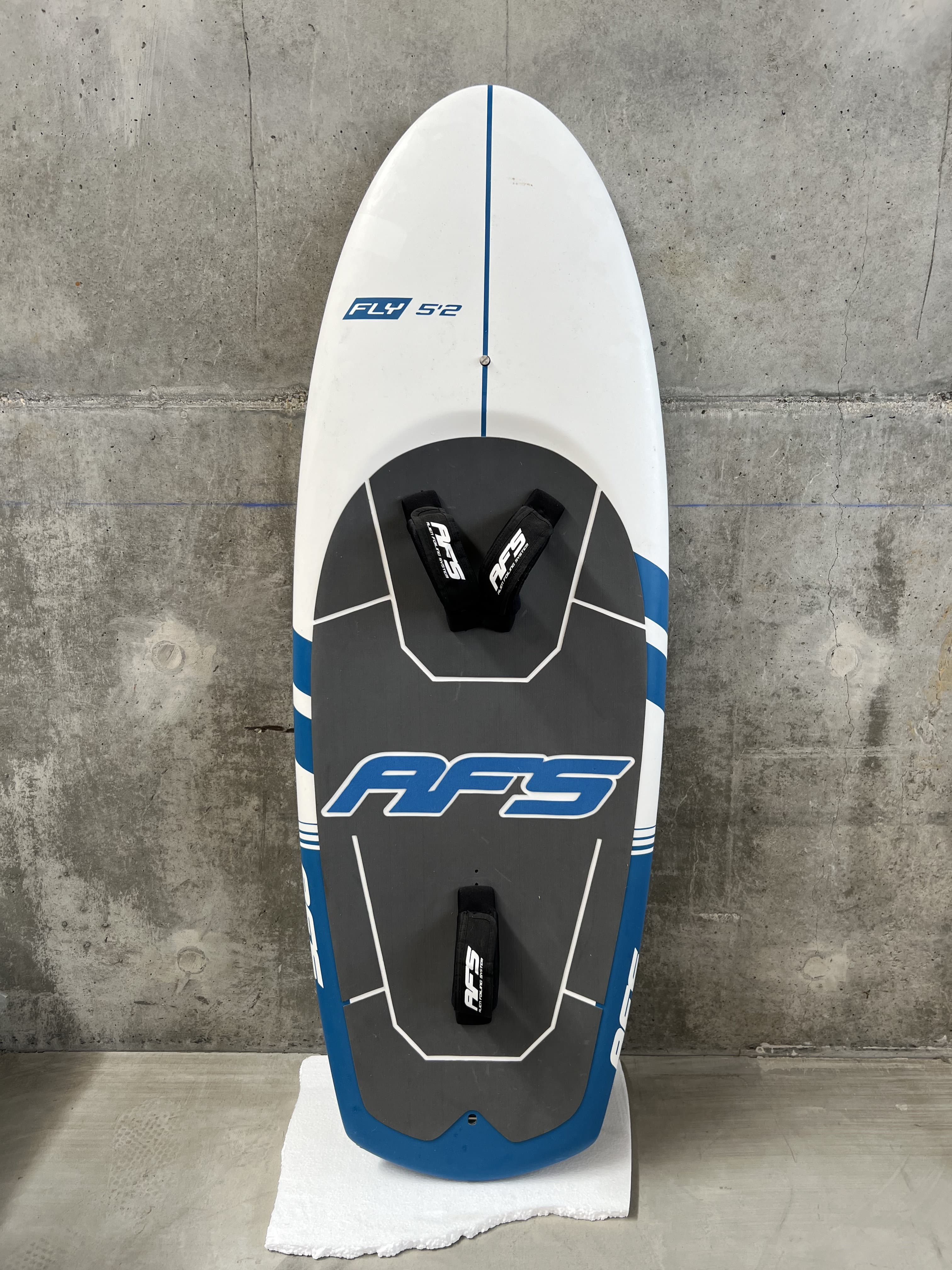 AFS PLANCHE FLY 5'2 DEMO GRADE B / 65L