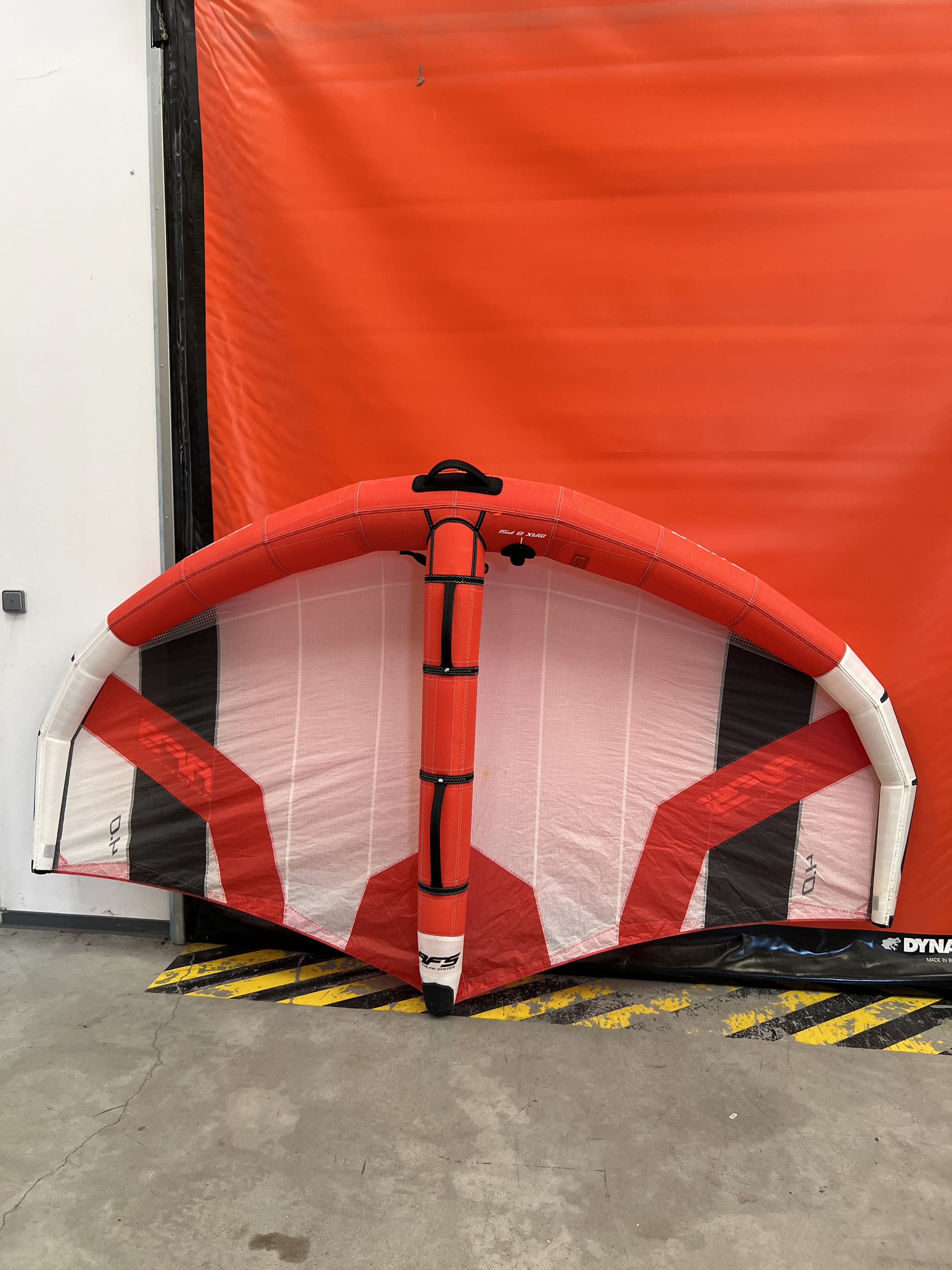WING D-LITE 4 DEMO GRADE C
